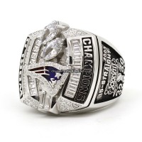 2003 New England Patriots Super Bowl Ring/Pendant (C.Z. logo)
